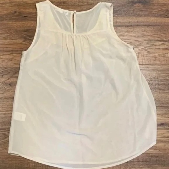 Charming Charlie Sleeveless Blouse size small - Picture 2 of 4